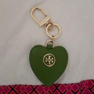 💥Tory Burch Leather Heart Keychain | NWOT💥